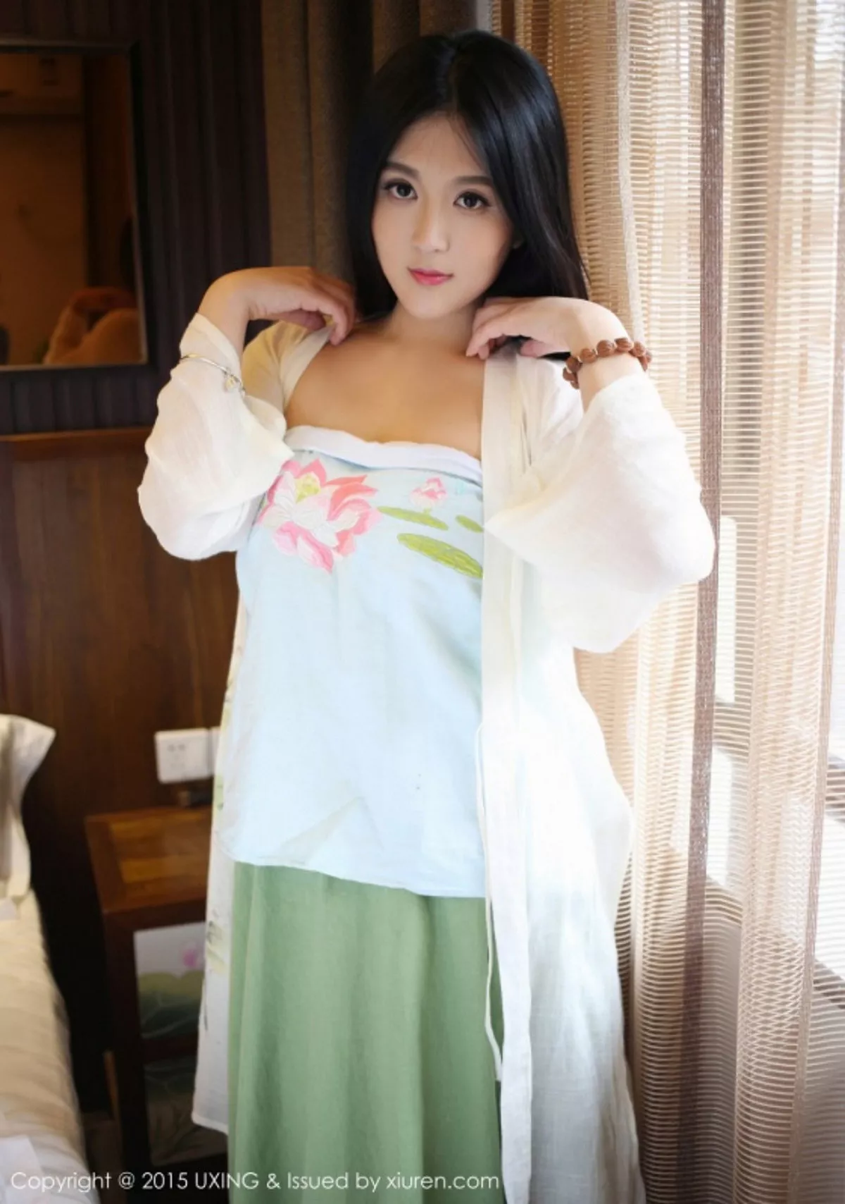 秀人集.com_[UXING优星馆]Vol.008_优星馆北京旅拍模特合集性感写真81P