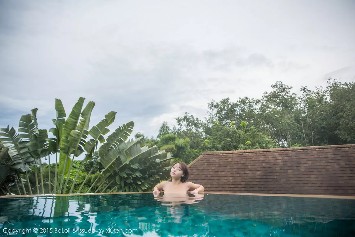 秀人集.com_[BoLoli波萝社]Vol.001_嫩模柳侑绮sevenbaby童颜巨乳性感系列生活写真秀94P