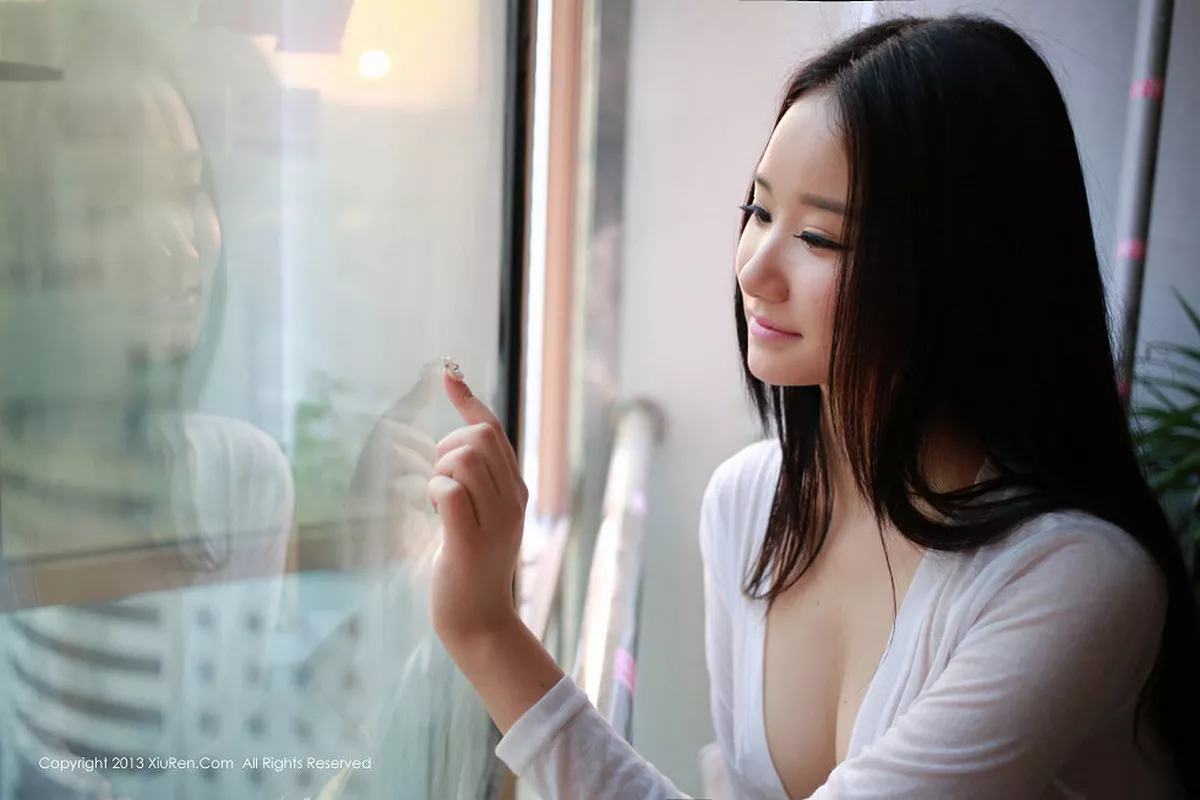 秀人集.com_[XiuRen秀人网]No.008_95后乳神妹妹胡琦Seven性感内衣美胸诱惑写真46P