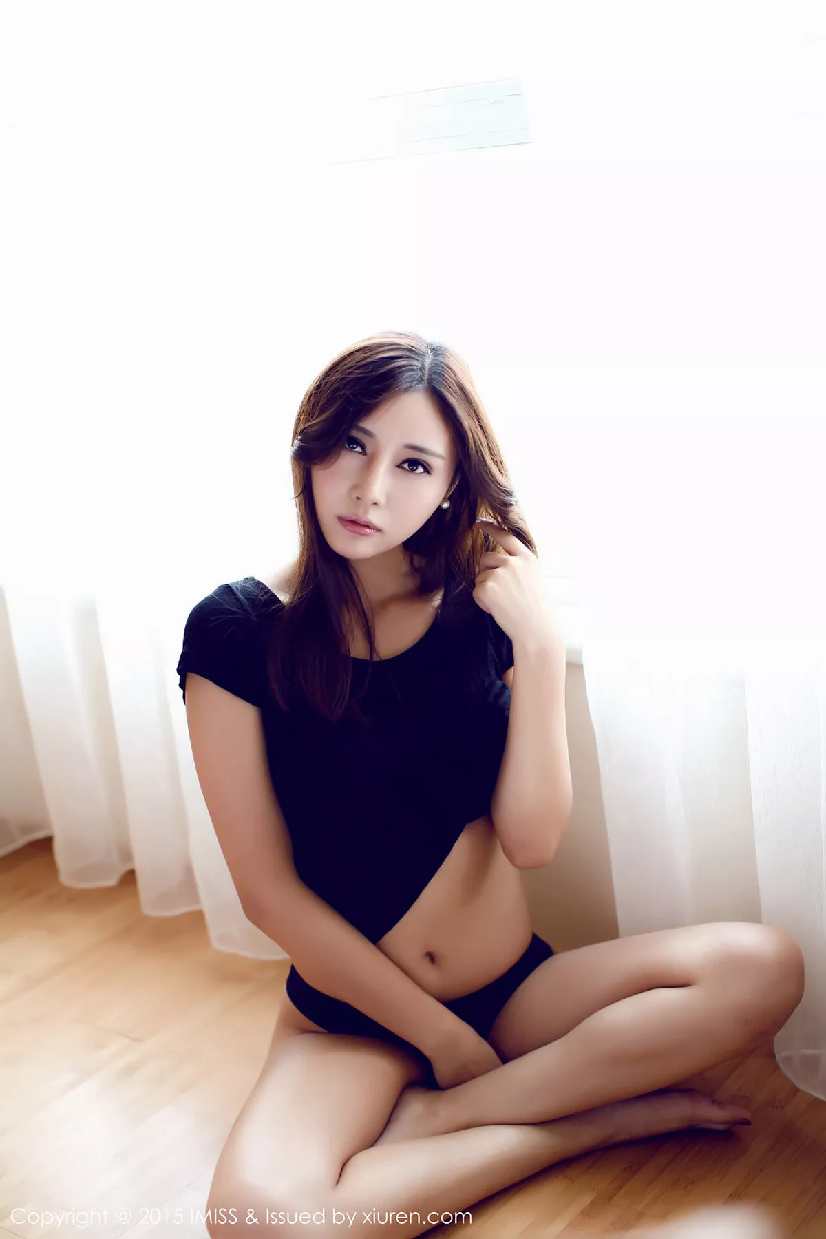 秀人集.com_[IMISS爱蜜社]Vol.007_靓丽嫩模乐乐Mango系列比基尼秀豪乳性感写真59P