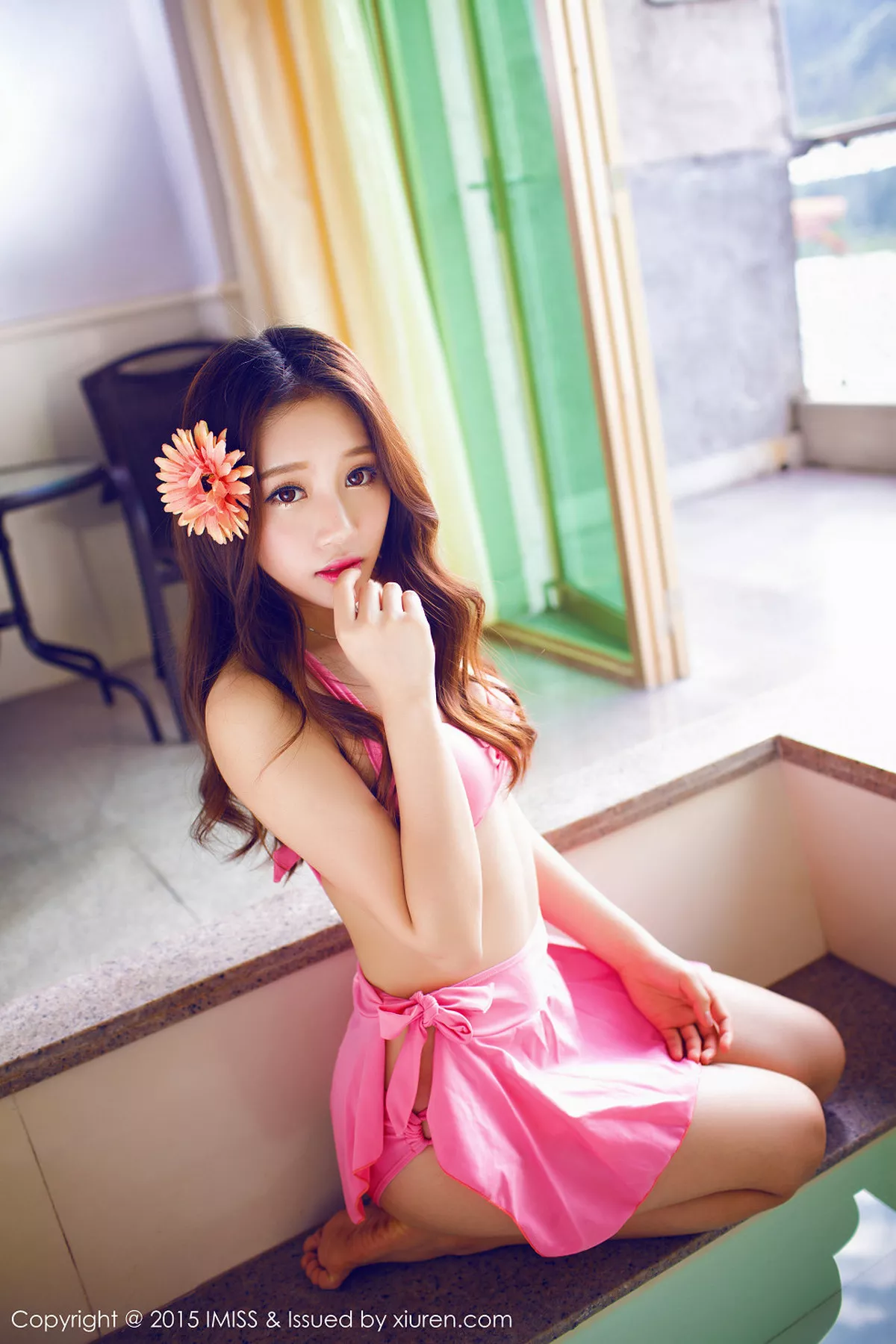 秀人集.com_[IMISS爱蜜社]Vol.015_嫩模小丽莎萌萌哒粉红内衣迷人美胸娇艳性感写真50P