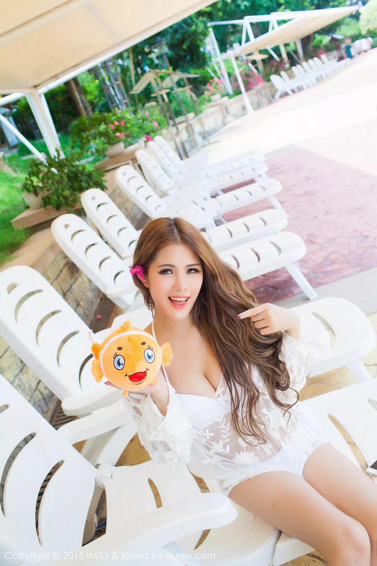 秀人集.com_[IMISS爱蜜社]Vol.008_嫩模妍妍Yanyan系列连身裙低胸内衣豪乳诱惑写真76P