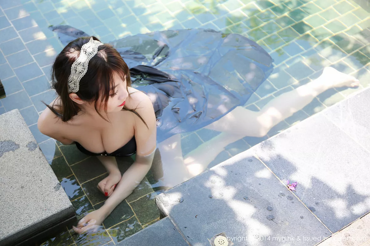 秀人集.com_[MyGirl美媛馆]Vol.010_嫩模许诺Sabrina三亚旅拍海量性感比基尼写真117P