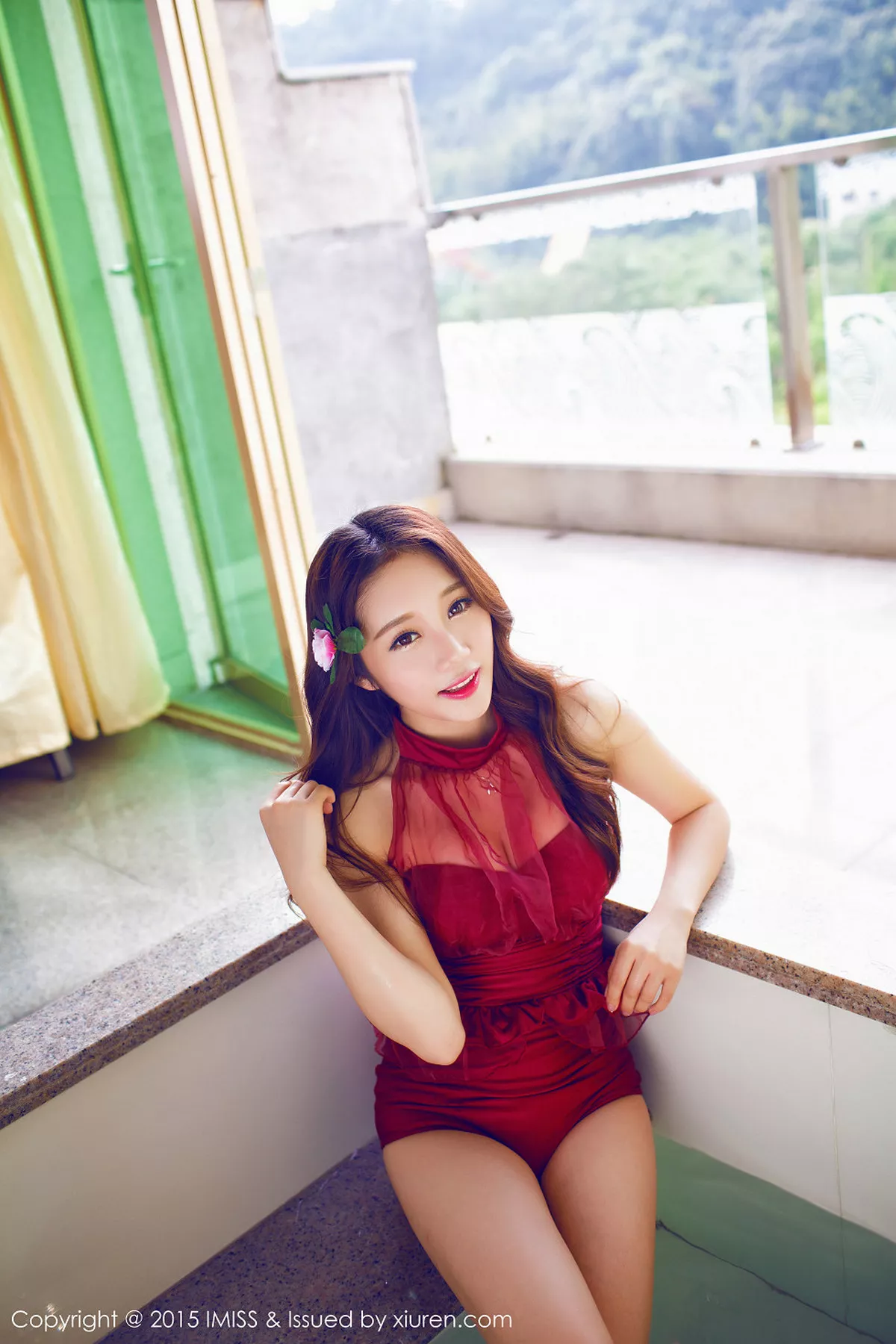 秀人集.com_[IMISS爱蜜社]Vol.015_嫩模小丽莎萌萌哒粉红内衣迷人美胸娇艳性感写真50P