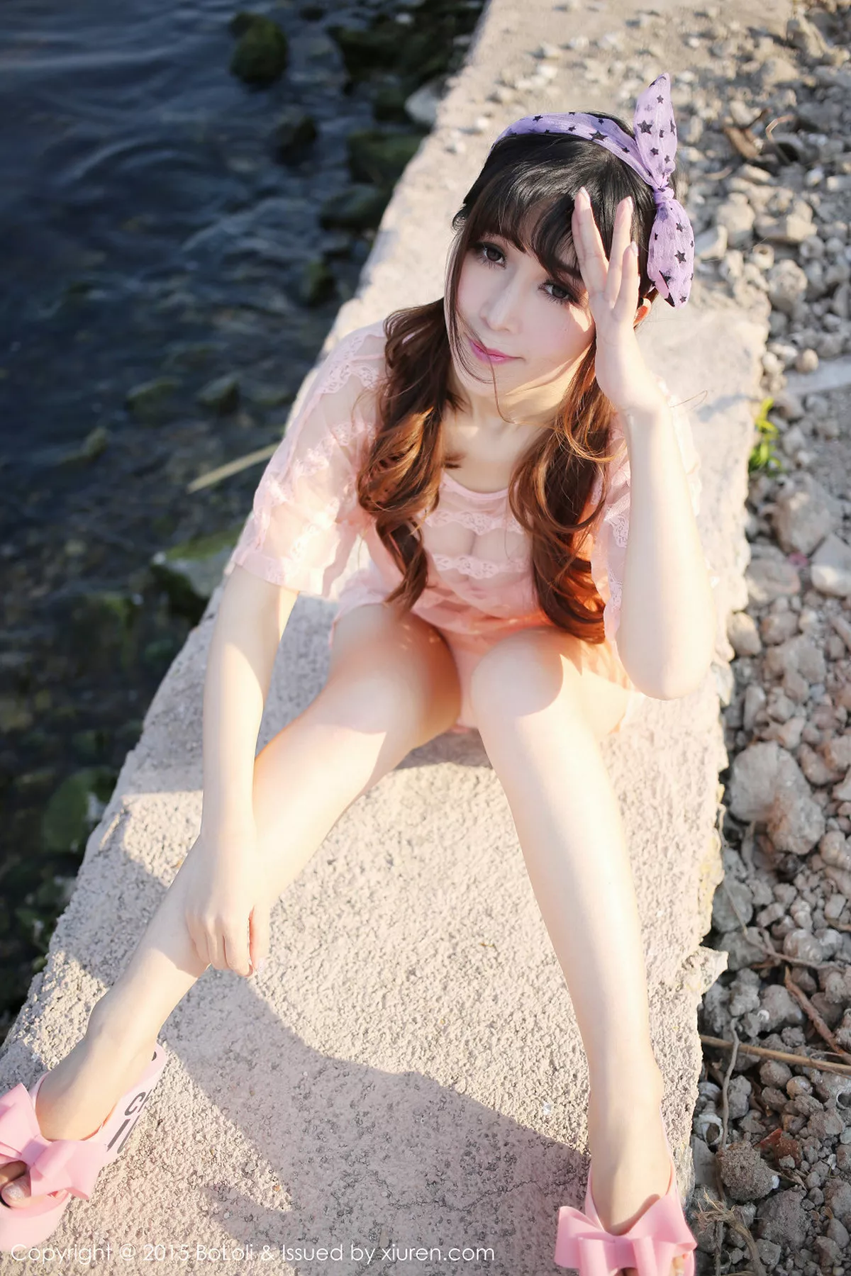 秀人集.com_[BoLoli波萝社]Vol.010_巨乳嫩模张优ayoyo大理旅拍白色蕾丝内衣豪乳写真40P