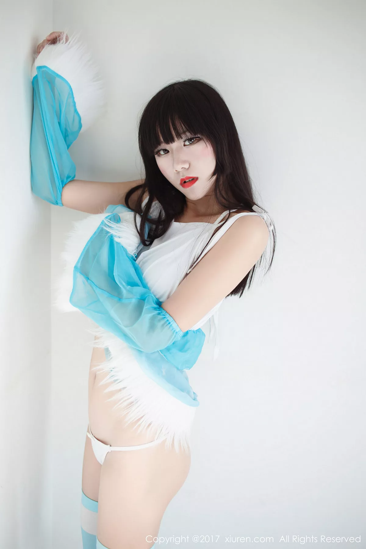 秀人集.com_[XiuRen秀人网]No.676_新人模特香风提比w居家私房内衣大尺度全裸人体艺术诱惑写真52P