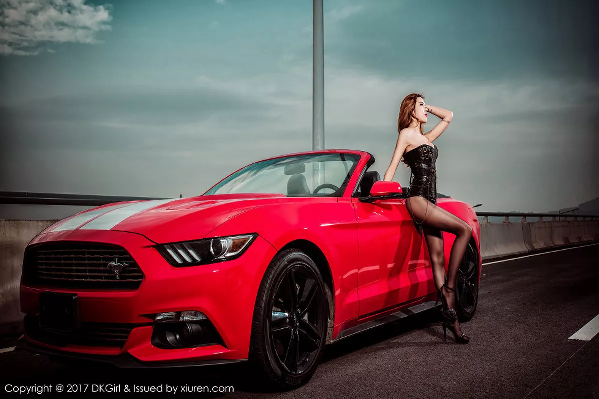 秀人集.com_[DKGirl御女郎]Vol.018_完美美女蔡乐儿性感内衣秀完美身材修长丝足时尚写真57P