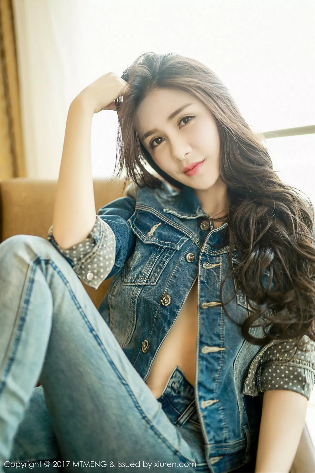 秀人集.com_[MTMeng模特联盟]Vol.001_嫩模李李七七喜喜真空牛仔套装脱上衣秀白嫩豪乳诱惑写真50P