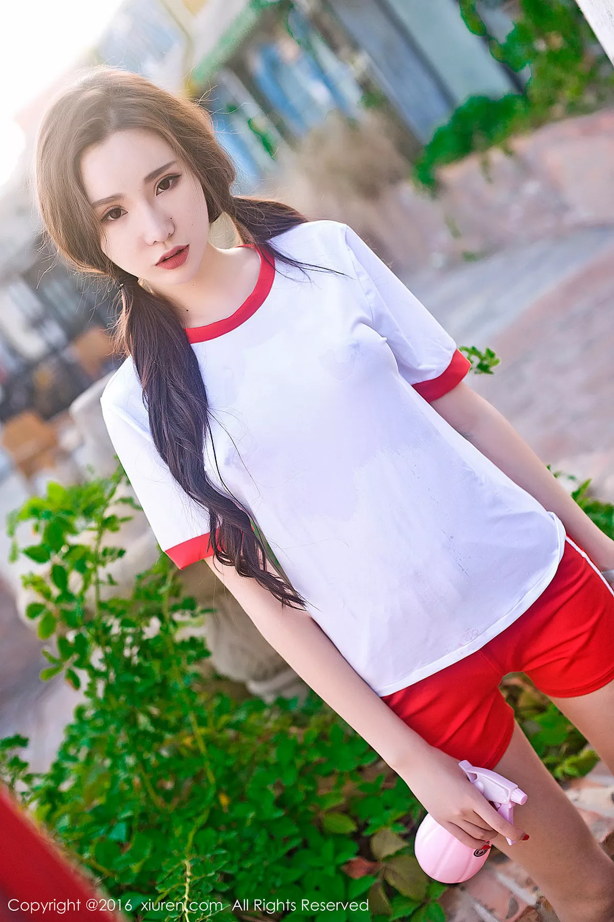 秀人集.com_[XiuRen秀人网]No.669_嫩模萌琪琪Irene吊带薄纱睡裙透视秀美乳完美身材诱惑写真72P