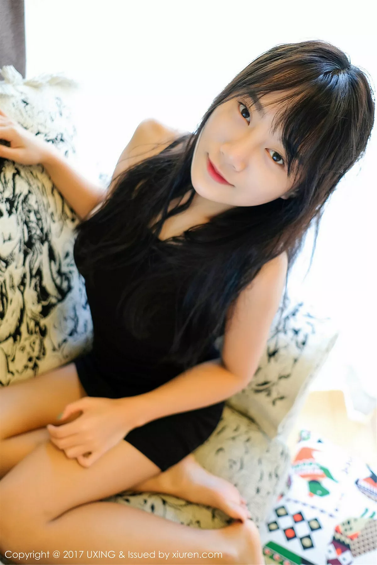 秀人集.com_[UXING优星馆]Vol.052_嫩模猩一衬衣裹身大尺度无内秀白嫩肌肤火辣诱惑写真43P