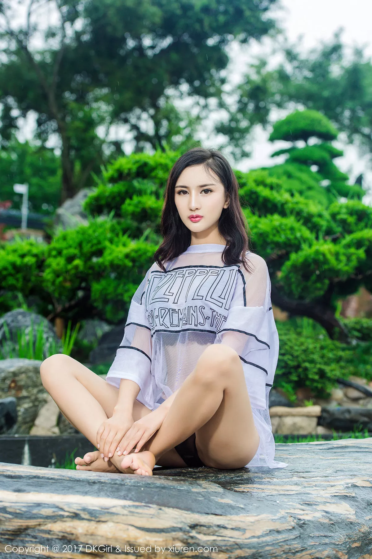 秀人集.com_[DKGirl御女郎]Vol.026_嫩模梅哥白色连体比基尼泳池湿身秀傲人美乳诱惑写真58P