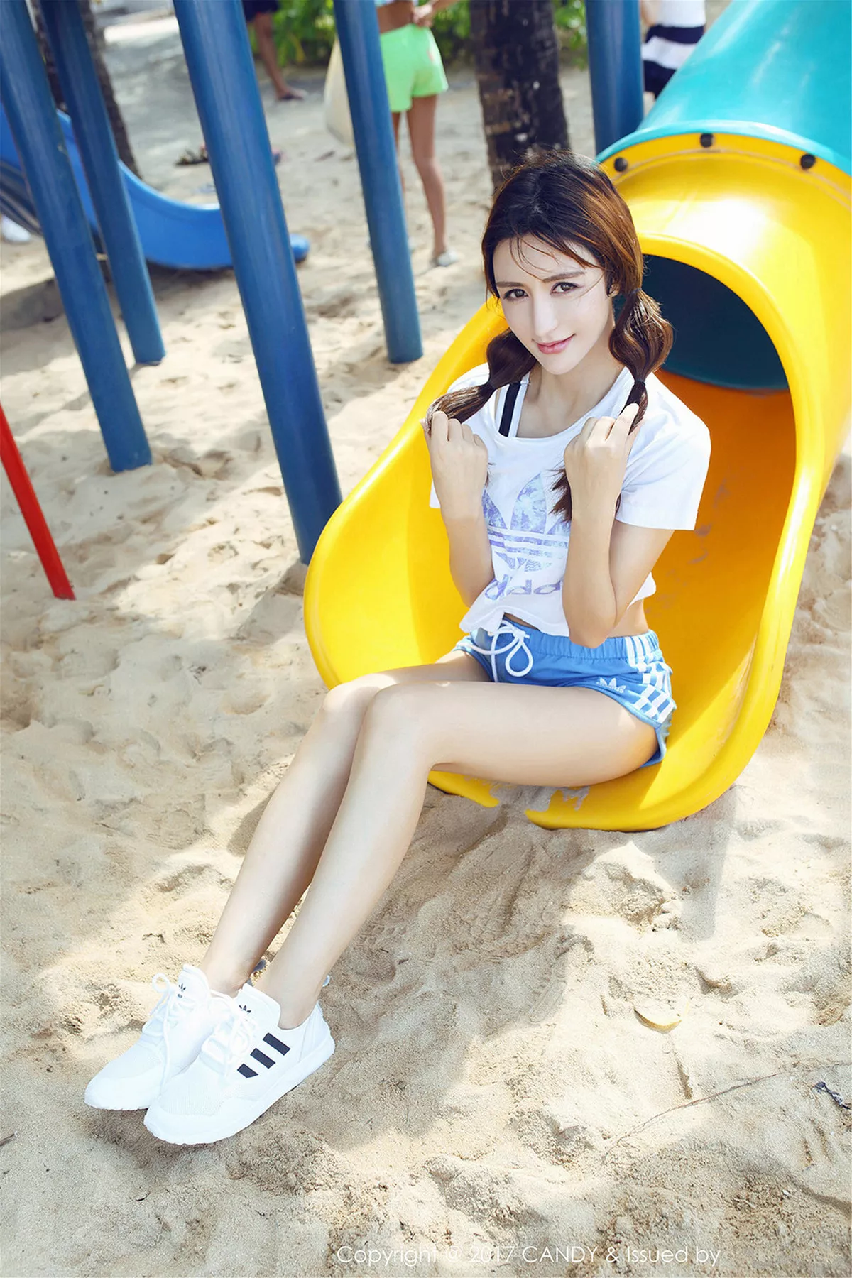 秀人集.com_[Candy糖果画报]Vol.024_嫩模伊莉娜巴厘岛旅拍性感短裤运动装秀完美身材写真61P