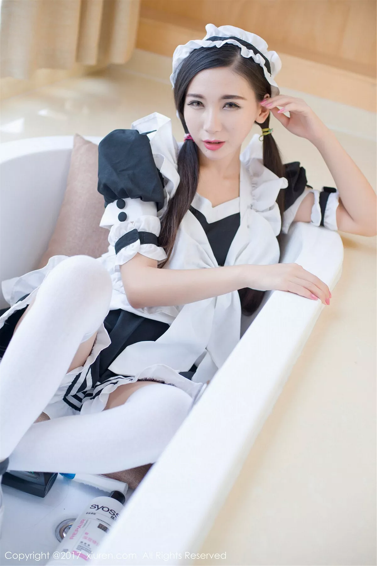 秀人集.com_[XiuRen秀人网]No.759_嫩模赵颖白色高叉连体内衣+浴缸里性感女仆装完美诱惑写真65P