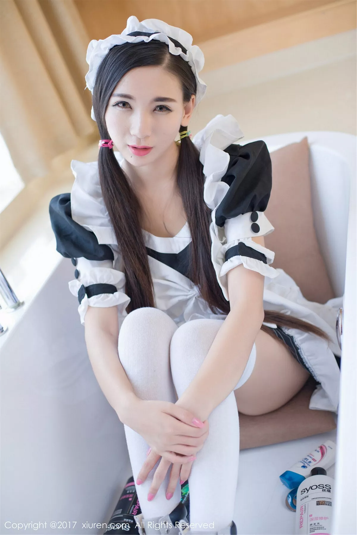 秀人集.com_[XiuRen秀人网]No.759_嫩模赵颖白色高叉连体内衣+浴缸里性感女仆装完美诱惑写真65P