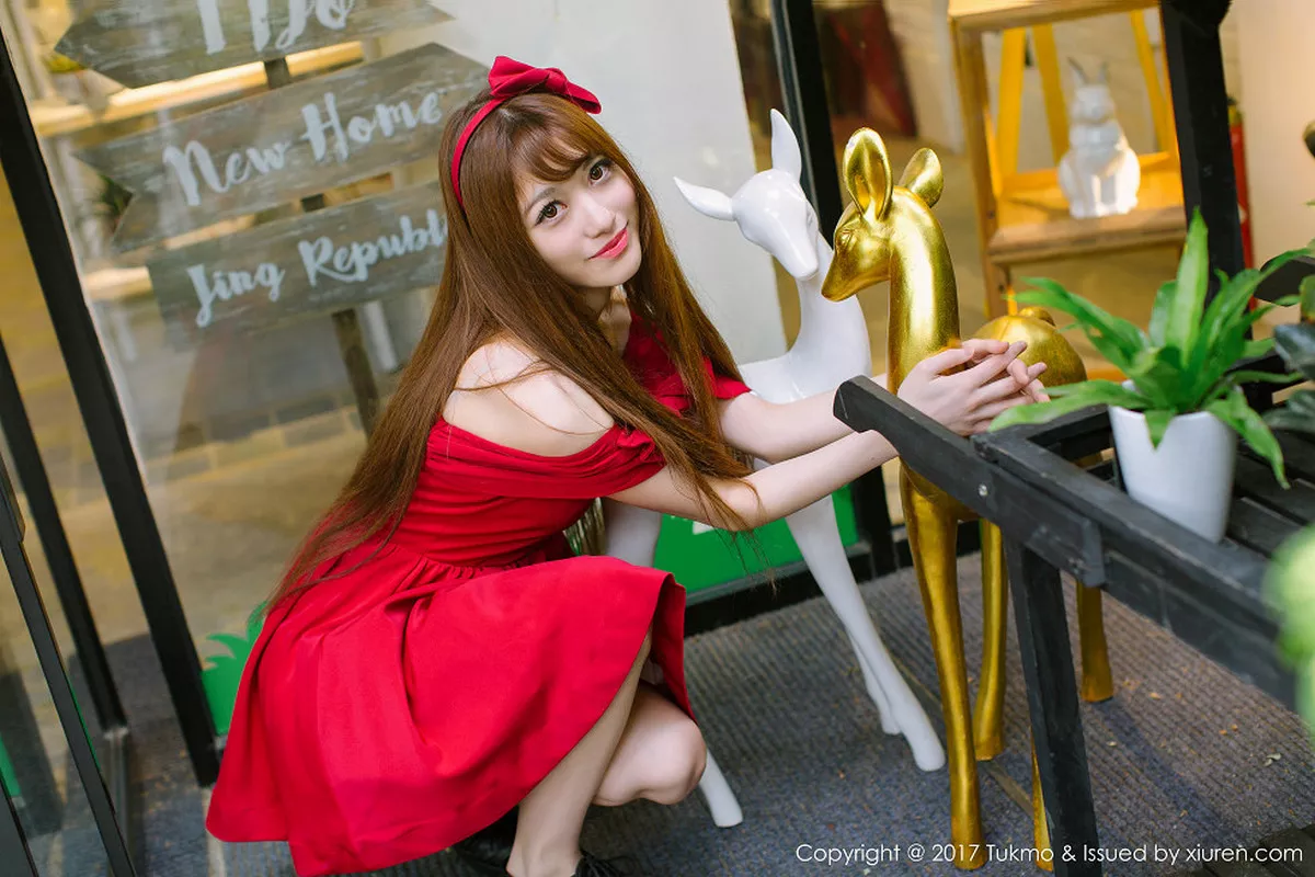 秀人集.com_[Tukmo兔几盟]Vol.094_嫩模赵乃莹性感学生装及成熟红色连身裙清爽迷人写真33P