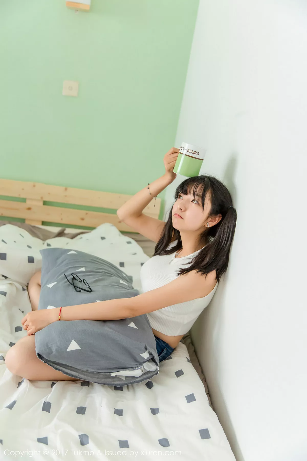 秀人集.com_[Tukmo兔几盟]Vol.095_巨乳萝莉球球居家牛仔裤系列娇羞可人清爽迷人写真41P