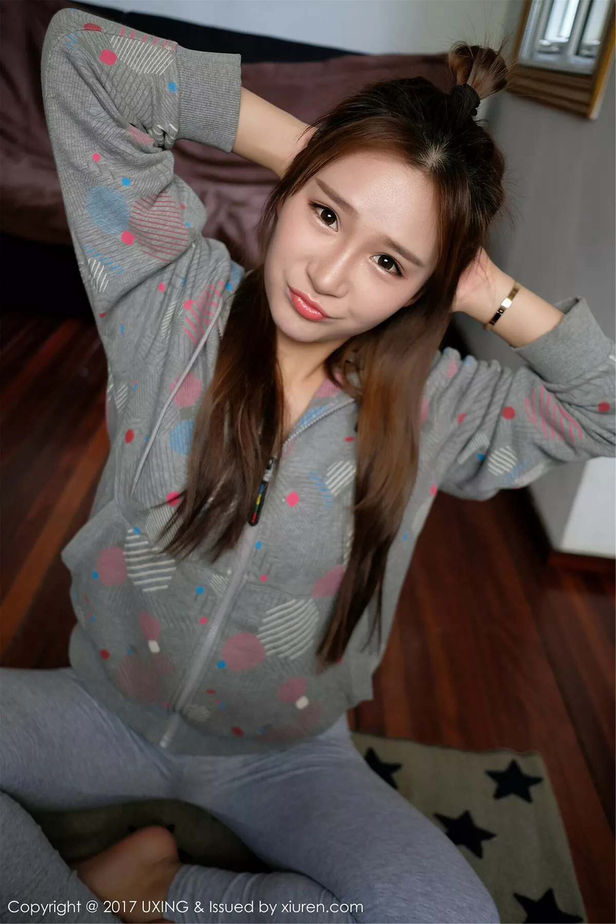 秀人集.com_[UXING优星馆]Vol.054_新人嫩模羊羊Suger脱外衣秀白色蕾丝内衣傲人美胸完美写真45P