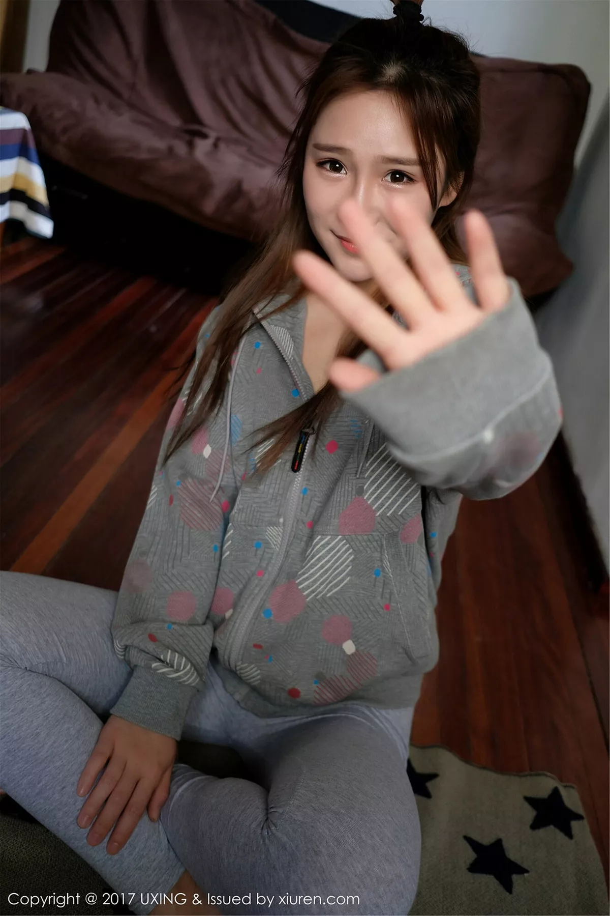 秀人集.com_[UXING优星馆]Vol.054_新人嫩模羊羊Suger脱外衣秀白色蕾丝内衣傲人美胸完美写真45P