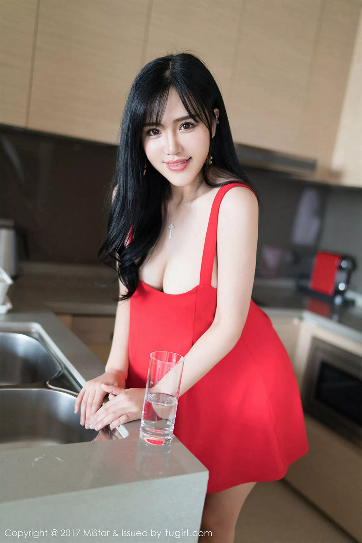 秀人集.com_[MiStar魅妍社]Vol.172_嫩模刘钰儿职场OL装秀完美身材展傲人美乳诱惑写真40P