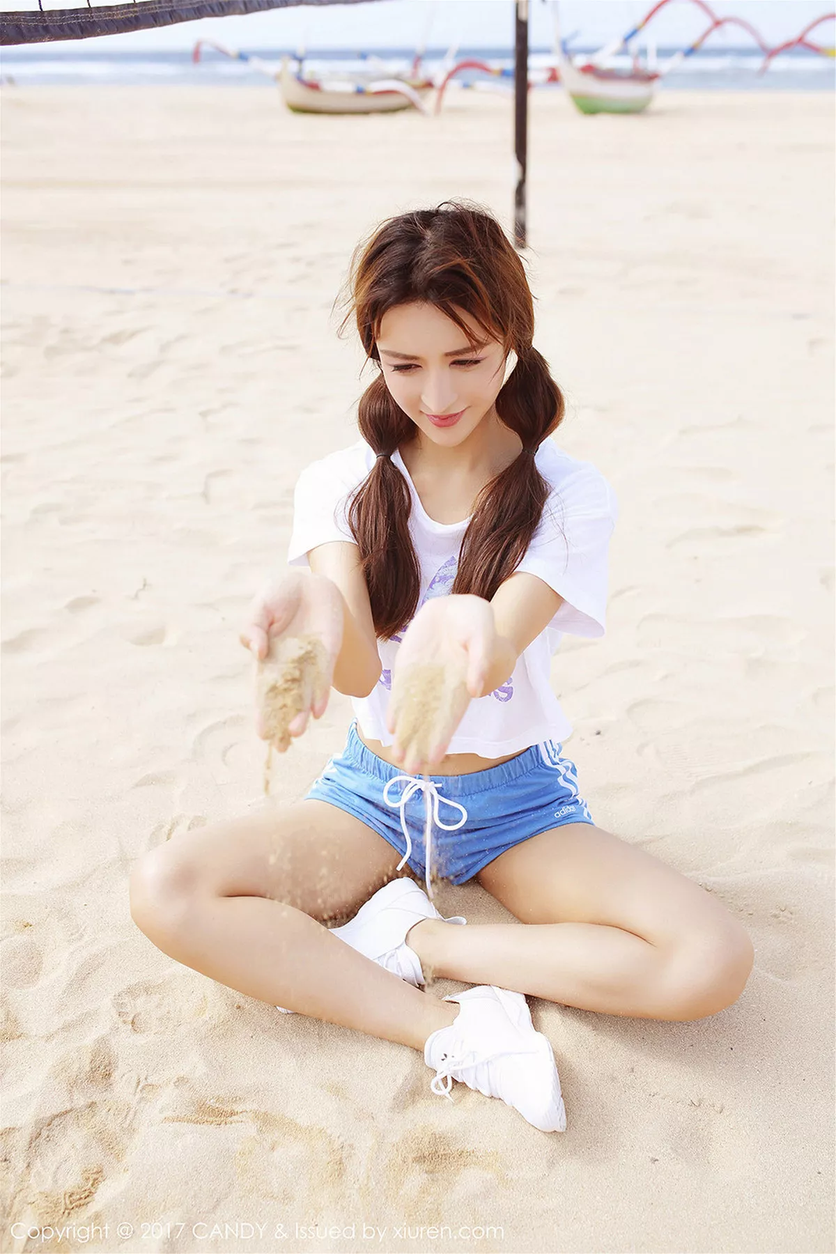 秀人集.com_[Candy糖果画报]Vol.024_嫩模伊莉娜巴厘岛旅拍性感短裤运动装秀完美身材写真61P