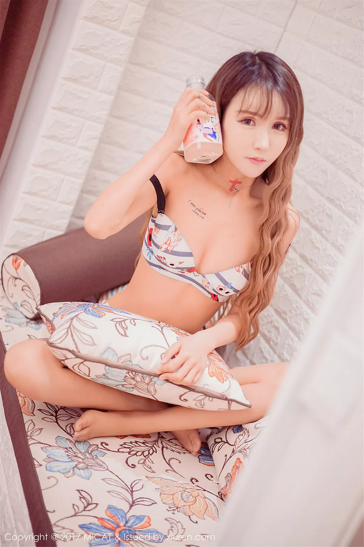 秀人集.com_[MICAT猫萌榜]Vol.023_嫩模顾北北居家私房内衣系列秀完美身材娇美曼妙性感写真42P