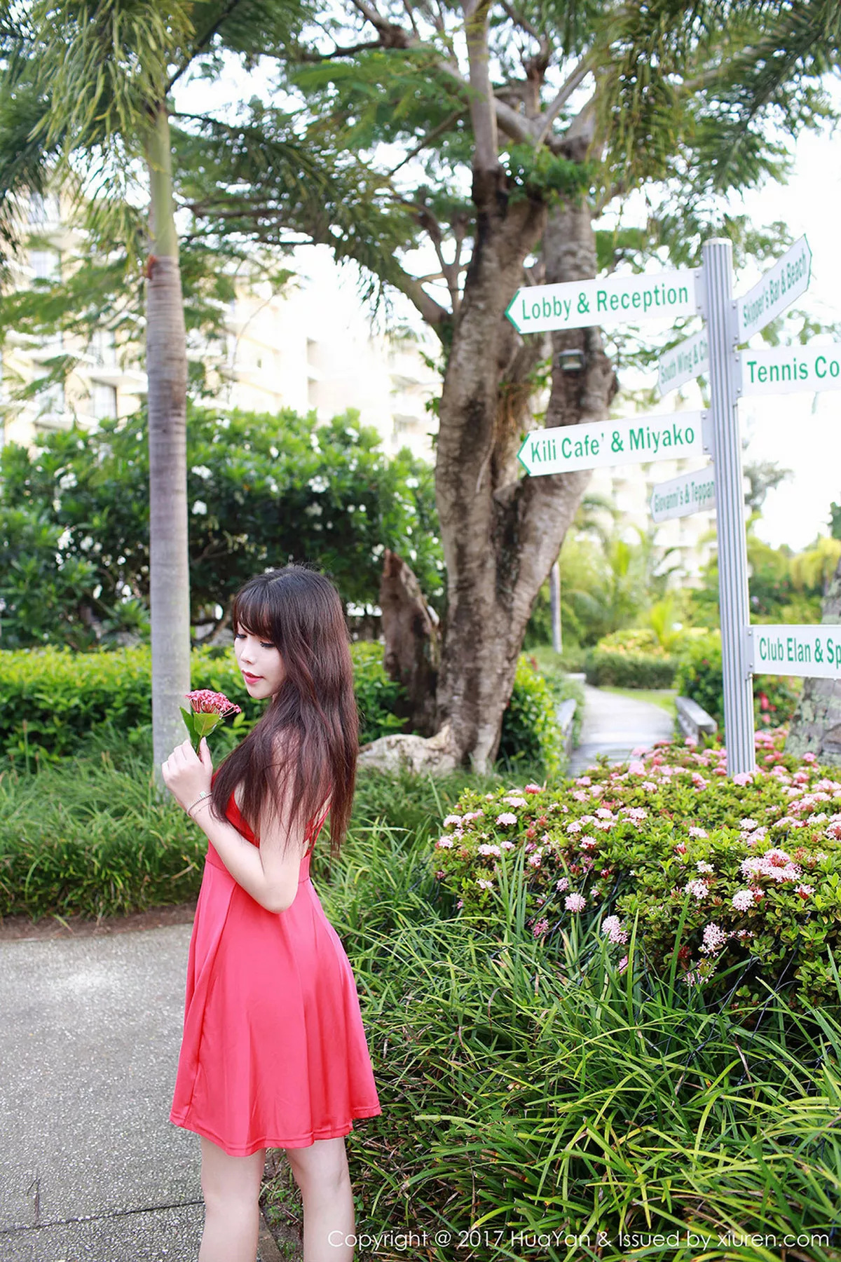 秀人集.com_[HuaYan花の颜]Vol.044_嫩模芝芝Booty塞班岛旅拍粉红高叉连体内衣湿身诱惑写真61P