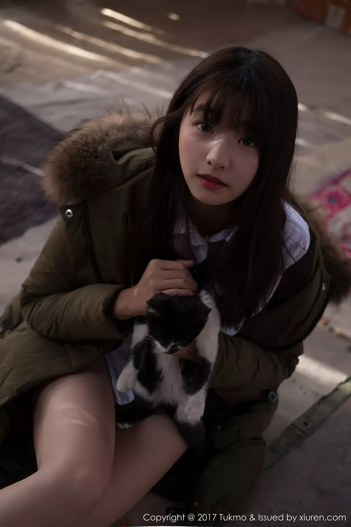 秀人集.com_[Tukmo兔几盟]Vol.103_嫩模球球沙漠之旅军大衣下的白衬衣黑色内衣完美身材写真42P