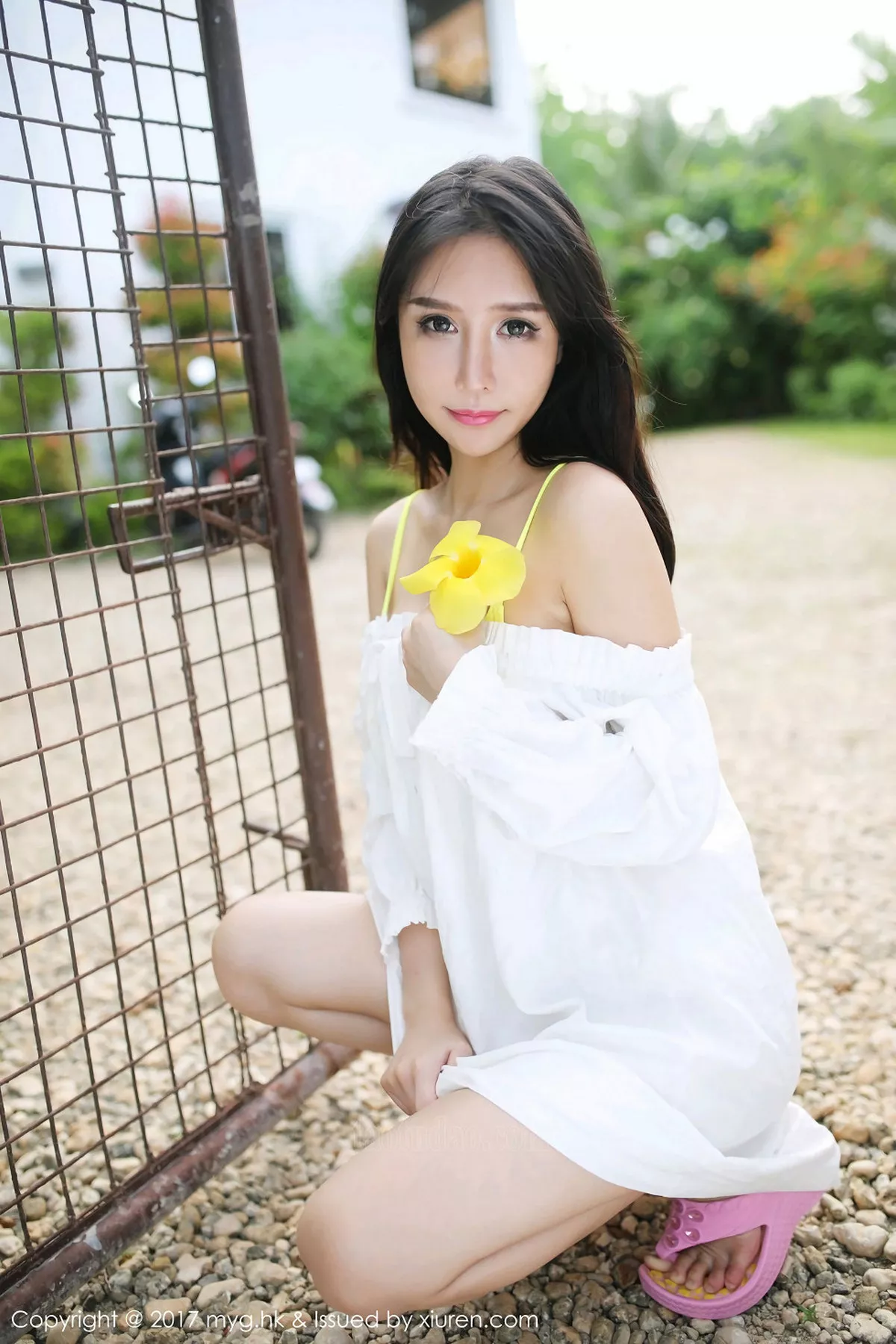 秀人集.com_[MyGirl美媛馆]Vol.260_嫩模女神于大乔薄荷岛旅拍黄色比基尼湿身秀美乳诱惑写真48P