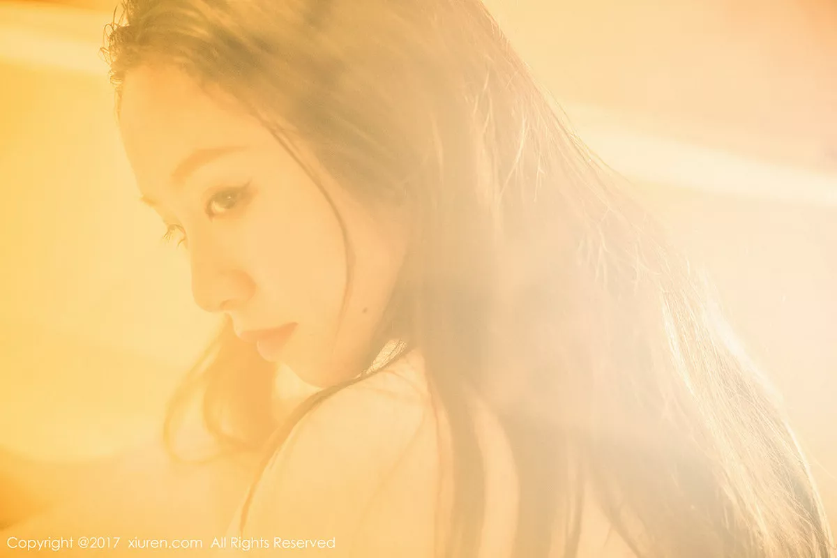 秀人集.com_[XiuRen秀人网]No.823_嫩模吃白菜的vi菜菜居家私房全裸秀诱人酮体极致诱惑写真48P