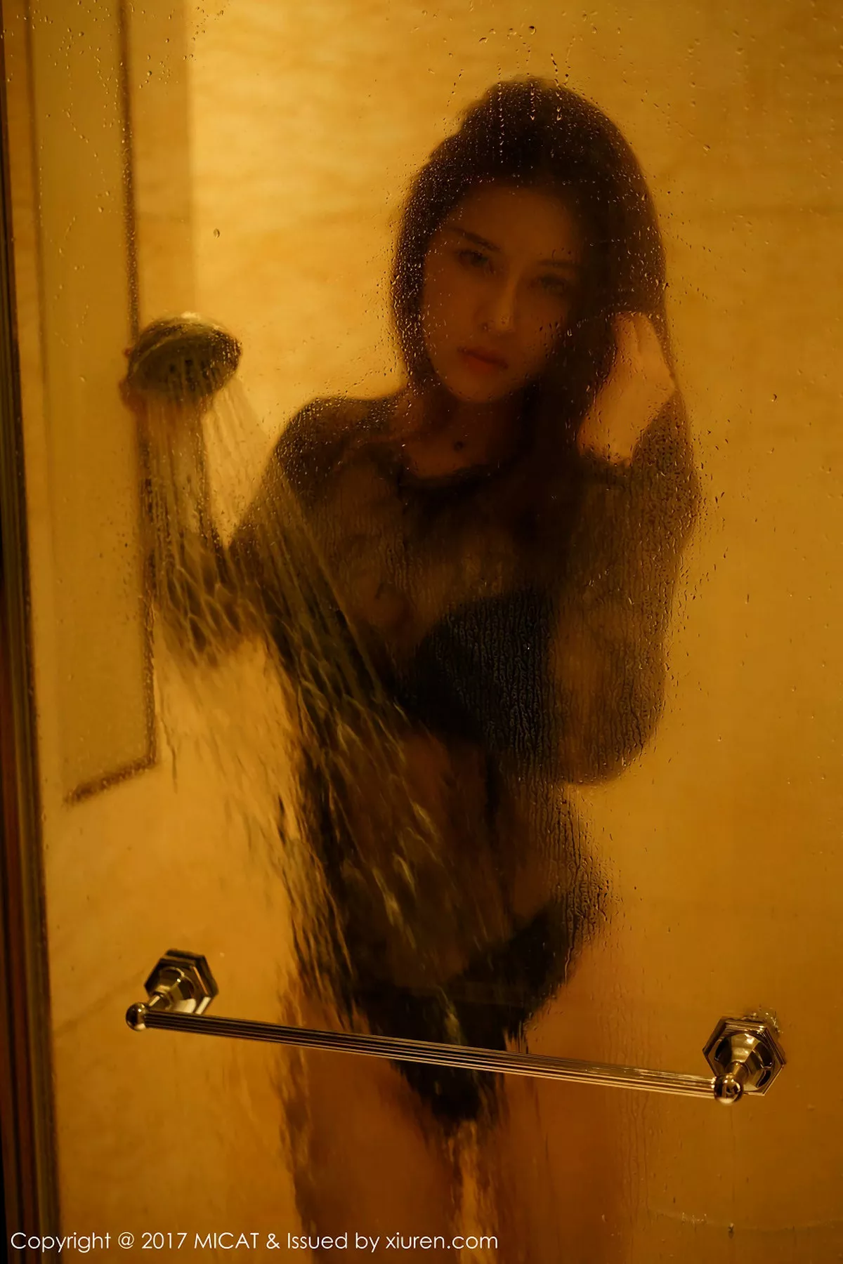 秀人集.com_[MICAT猫萌榜]Vol.030_嫩模叶佳颐浴室里性感黑色内衣湿身秀豪乳翘臀诱惑写真44P
