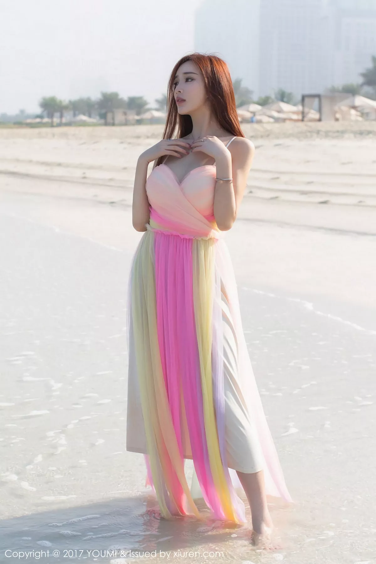 秀人集.com_[YouMi尤蜜荟]Vol.092_嫩模土肥圆矮挫穷海边沙滩清新唯美风彩色长裙性感写真44P
