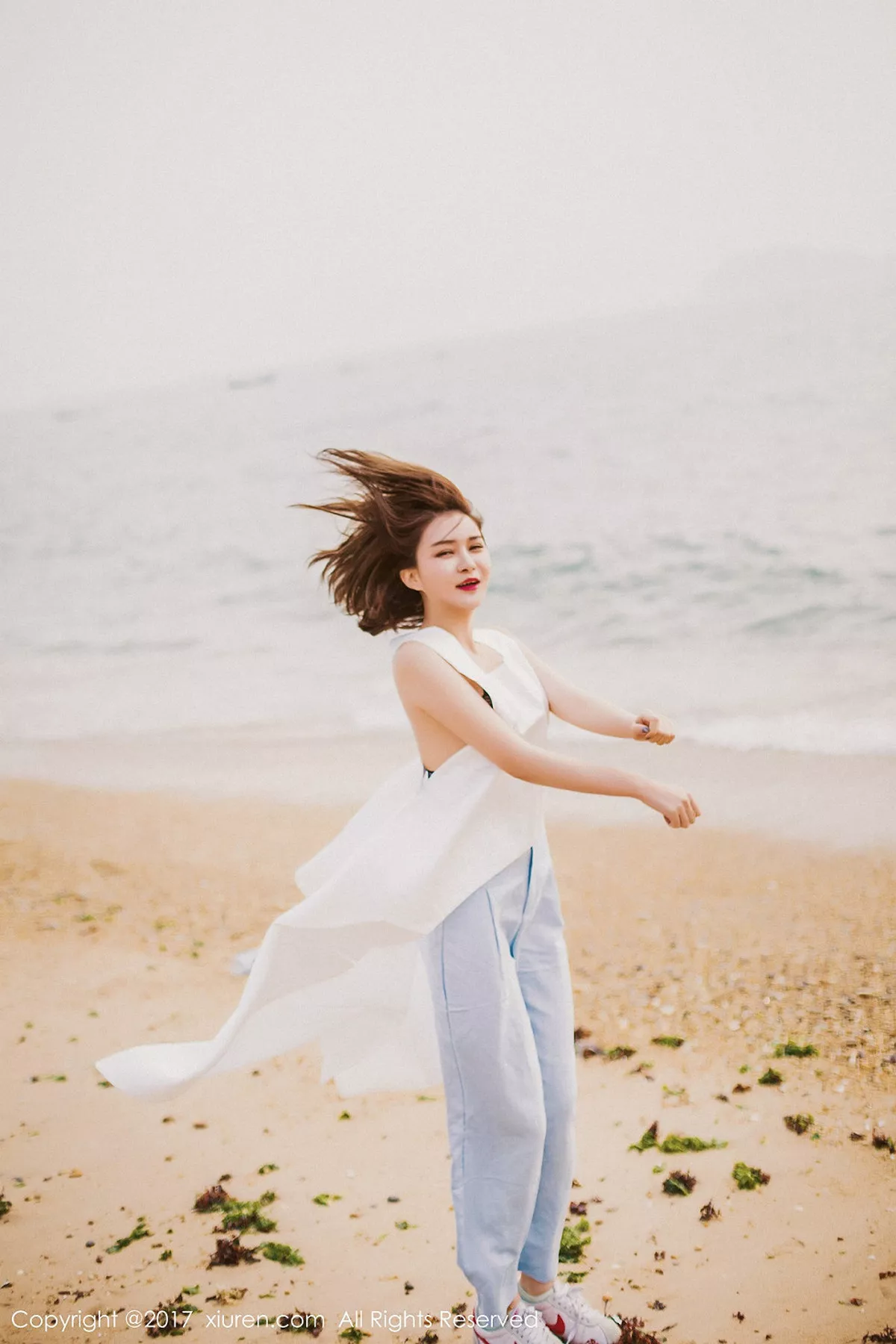 秀人集.com_[XiuRen秀人网]No.879_嫩模女神廿十黑色蕾丝睡裙秀完美身材浴室湿身诱惑写真48P