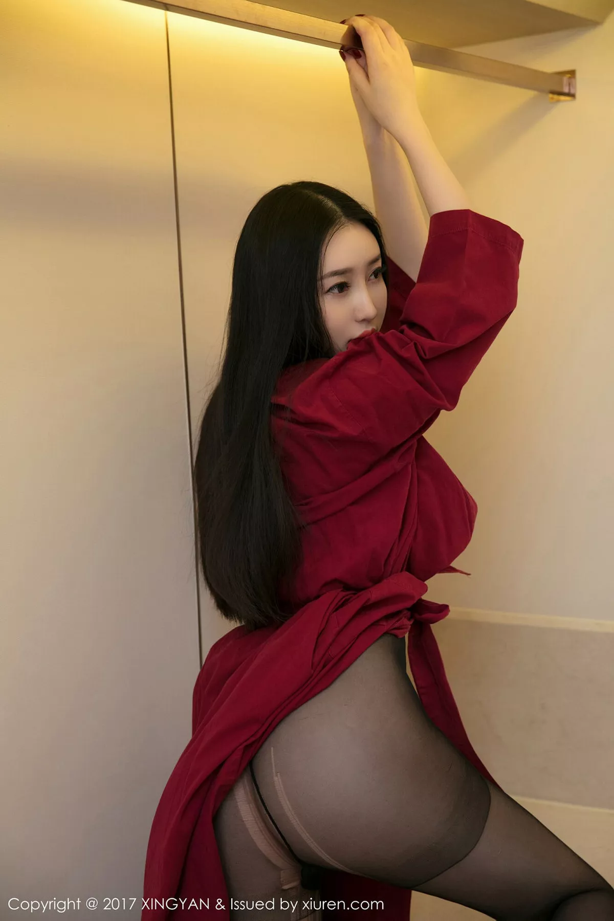 秀人集.com_[XINGYAN星颜社]Vol.007_气质美女恩一居家私房系列真空露白嫩豪乳极致诱惑写真41P