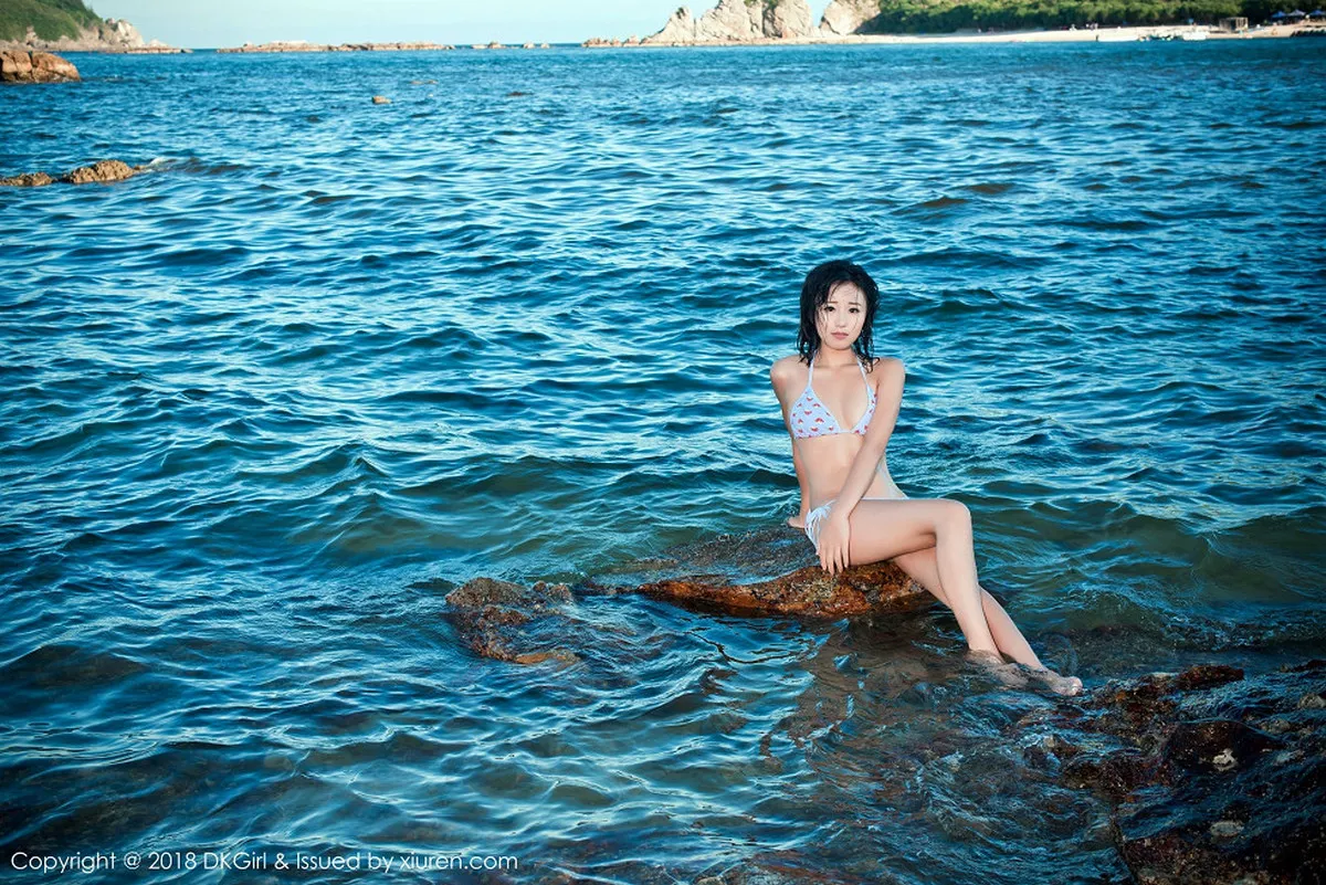 秀人集.com_[DKGirl御女郎]Vol.058_嫩模苍井优香大甲岛旅拍大尺度户外露出撩人诱惑写真58P