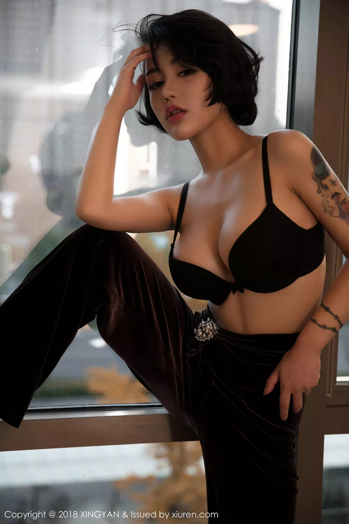 秀人集.com_[XINGYAN星颜社]Vol.020_嫩模陆梓琪浴室里黑色蕾丝内衣透视秀完美身材诱惑写真49P