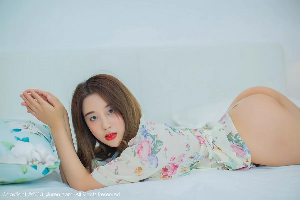 秀人集.com_[XiuRen秀人网]No.907_嫩模筱慧居家绿色吊带连身裙+真空花色衬衣秀完美身材写真60P