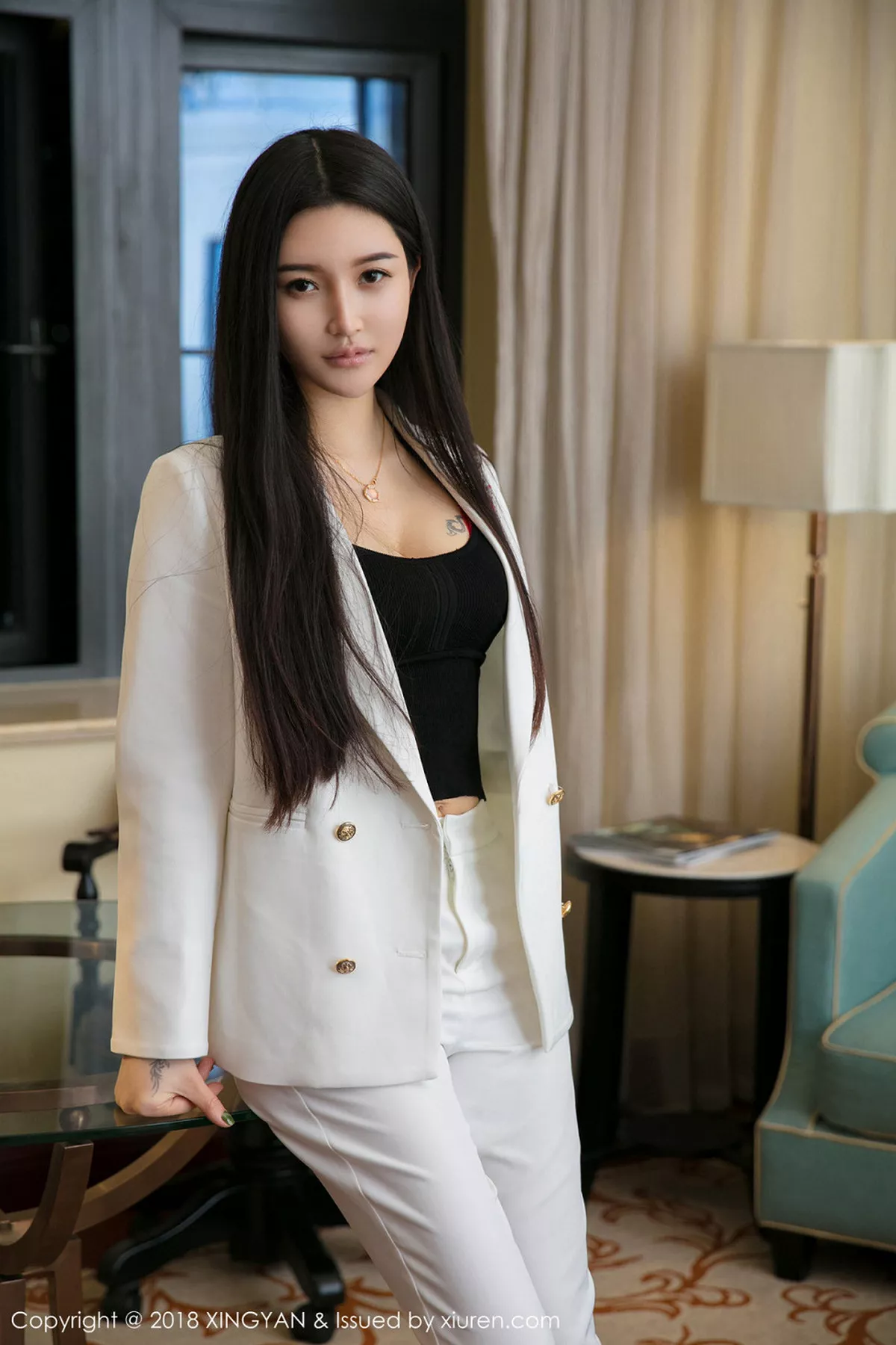 秀人集.com_[XINGYAN星颜社]Vol.034_嫩模李柯颖职场美女性感套装+白衬衣配黑色内衣诱惑写真49P