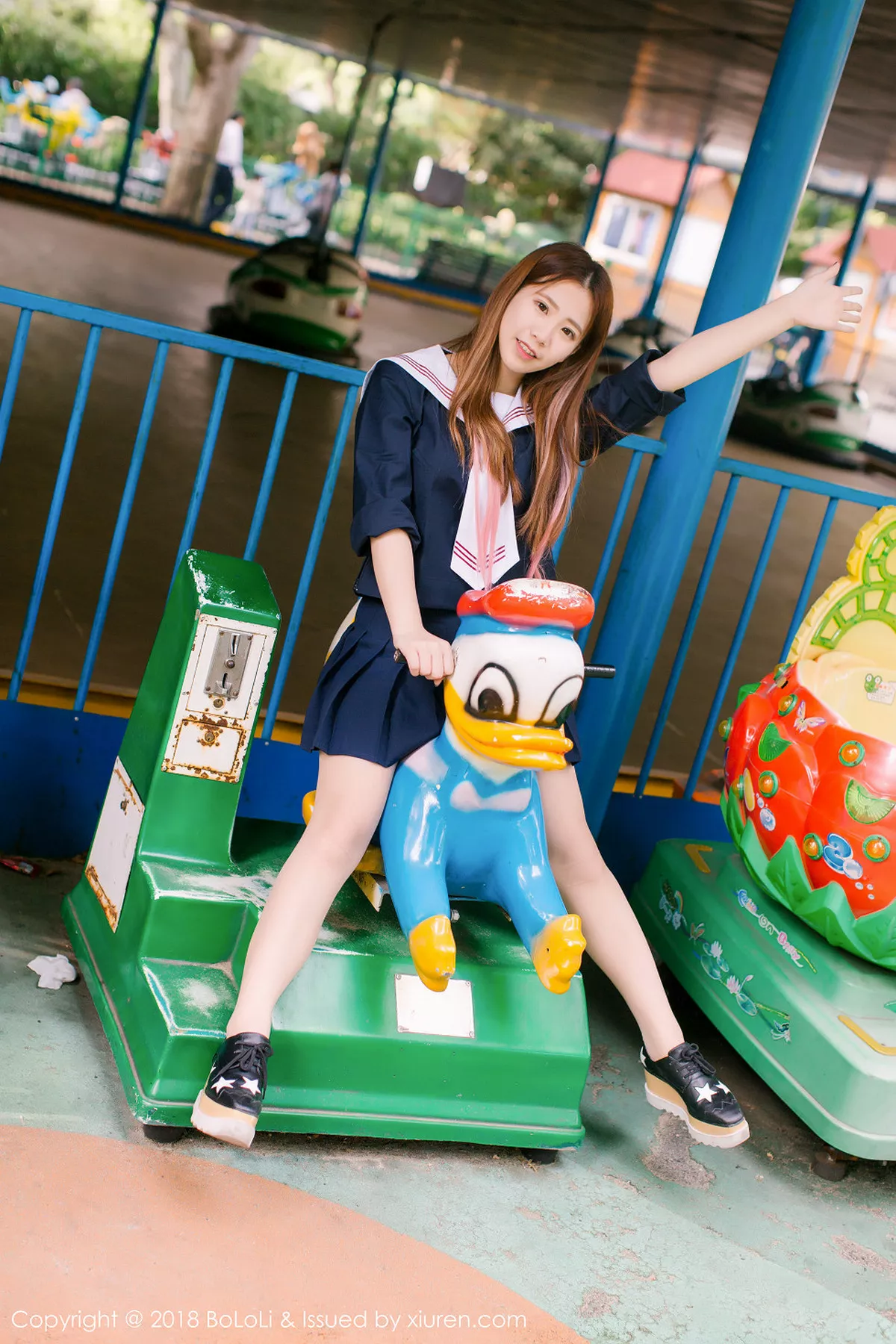 秀人集.com_[Tukmo兔几盟]Vol.107_嫩模董成丽清纯学生装游乐园外拍甜美笑容漂亮迷人写真42P