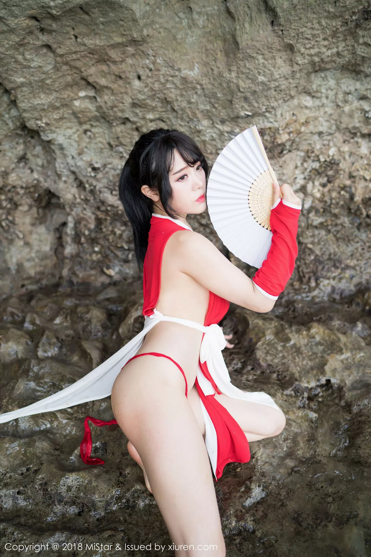 秀人集.com_[MiStar魅妍社]Vol.215_女神兜豆靓Youlina甲米旅拍外拍COS不知火舞热辣诱惑写真50P