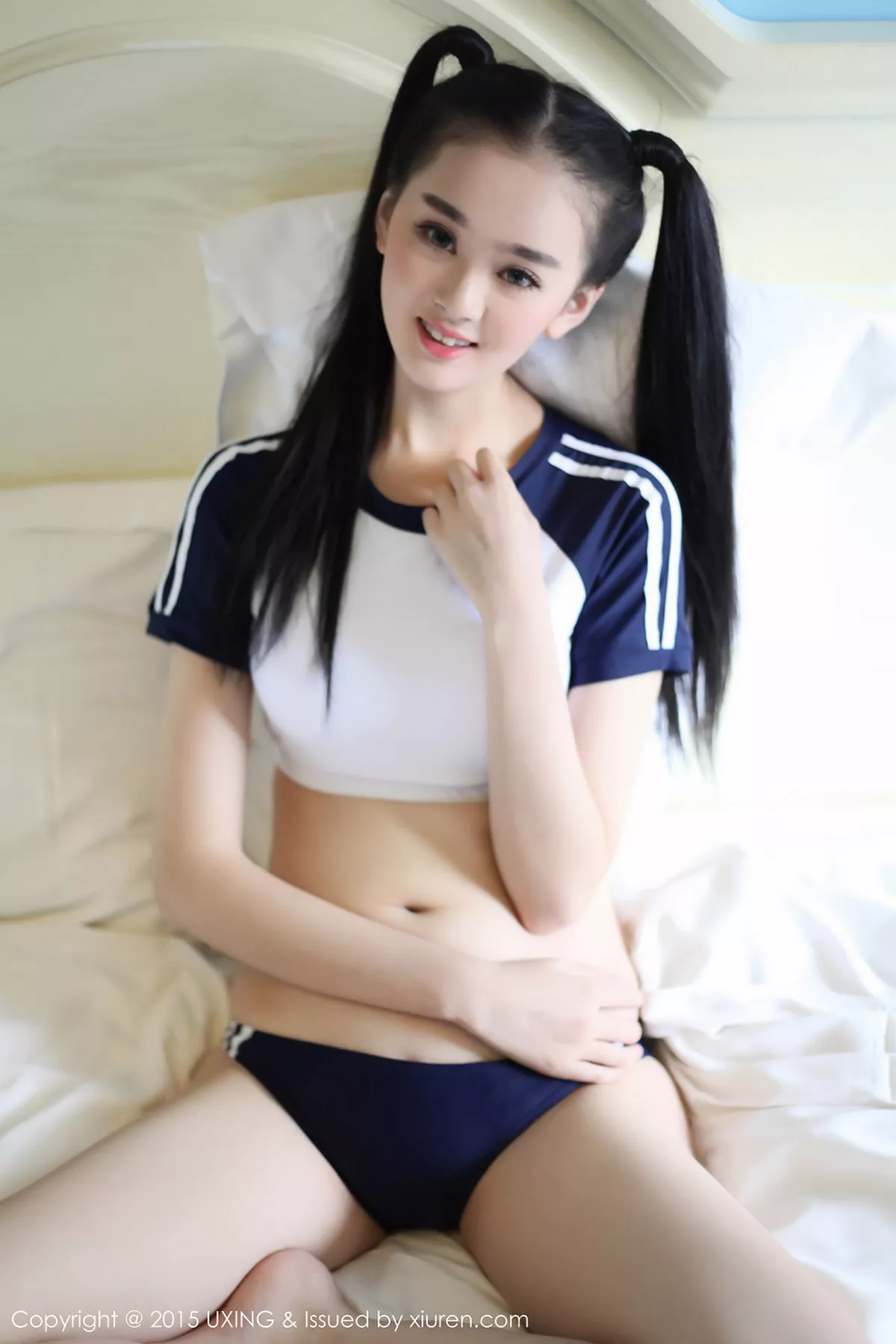 秀人集.com_[UXING优星馆]Vol.027_氧气美少女温馨baby清爽学生制服清新可人写真44P