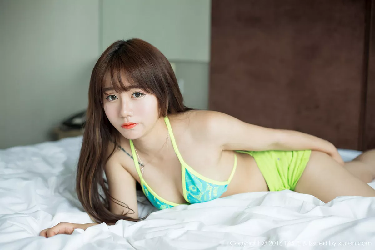 秀人集.com_[Taste顽味生活]Vol.026_嫩模鱼子酱宝saki内衣美少女秀纹身性感迷人写真45P