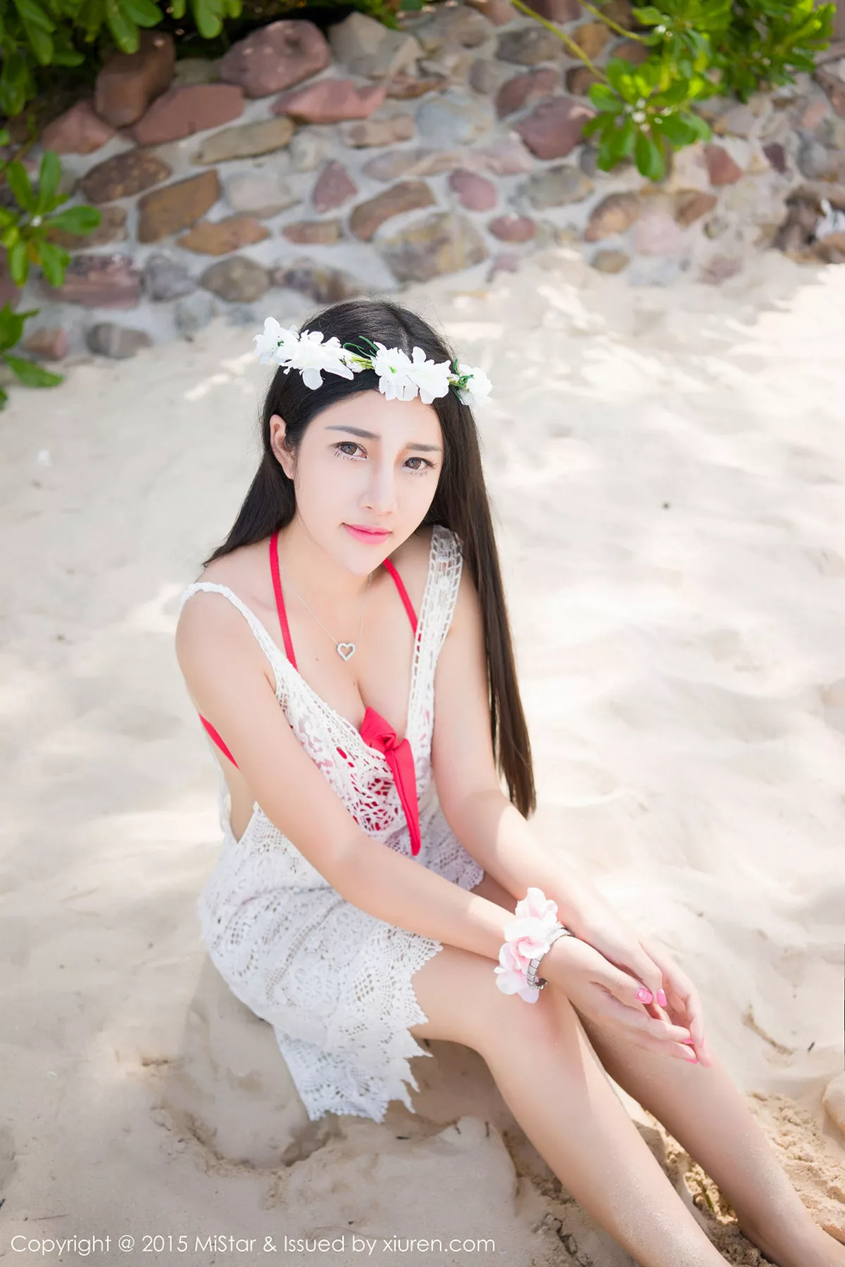 秀人集.com_[MiStar魅妍社]Vol.038_嫩模嘉嘉Tiffany普吉岛旅拍性感学生装豪乳翘臀写真60P