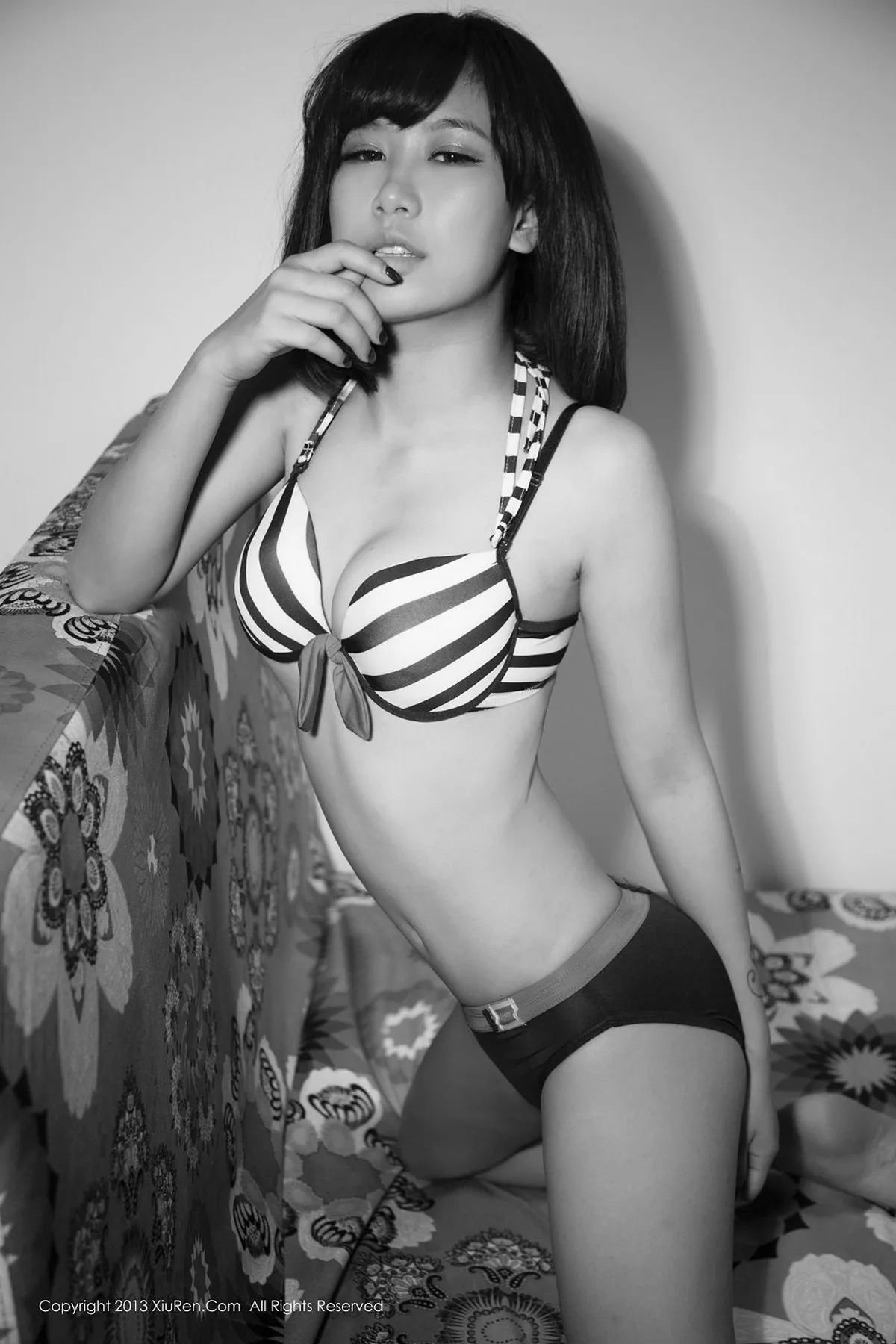 秀人集.com_[XiuRen秀人网]No.039_美媛馆模特大尺度私房内衣诱惑写真85P