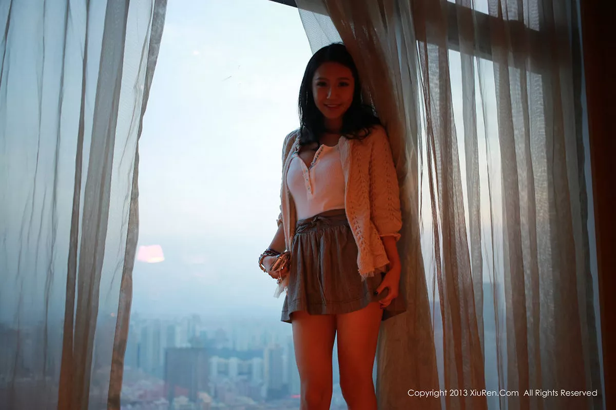 秀人集.com_[XiuRen秀人网]No.031_嫩模于大小姐AYU透明薄纱秀美胸极致诱惑写真50P