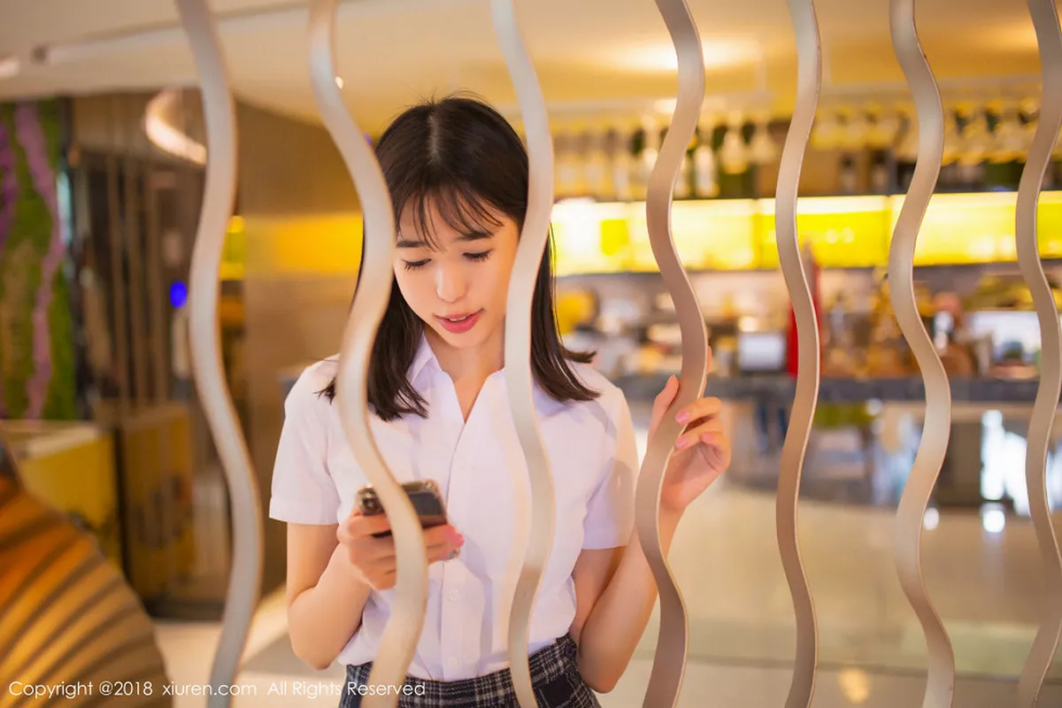 秀人集.com_[XiuRen秀人网]No.1014_嫩模艾栗栗性感小秘书黑色包臀短裙配黑色丝袜诱惑写真46P