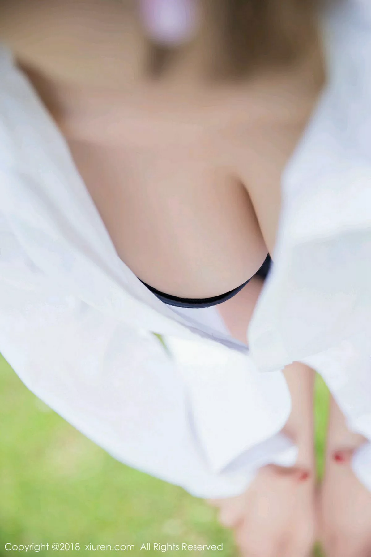 秀人集.com_[XiuRen秀人网]No.1027_甜美女神杨晨晨sugar甲米旅拍低胸吊带连身裙湿身诱惑写真50P