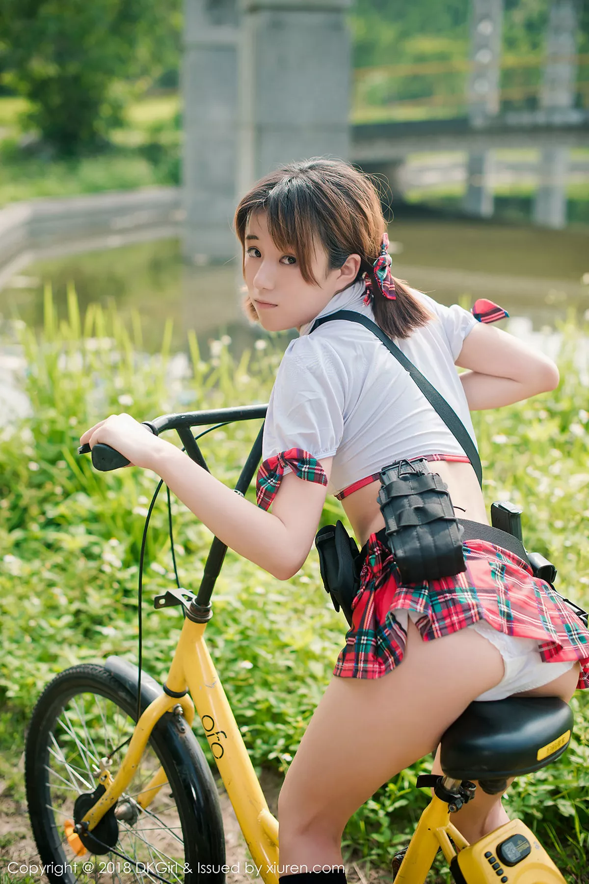 秀人集.com_[DKGirl御女郎]Vol.076_嫩模仓井优香户外三点式内衣狂野露出秀美乳翘臀诱惑写真61P