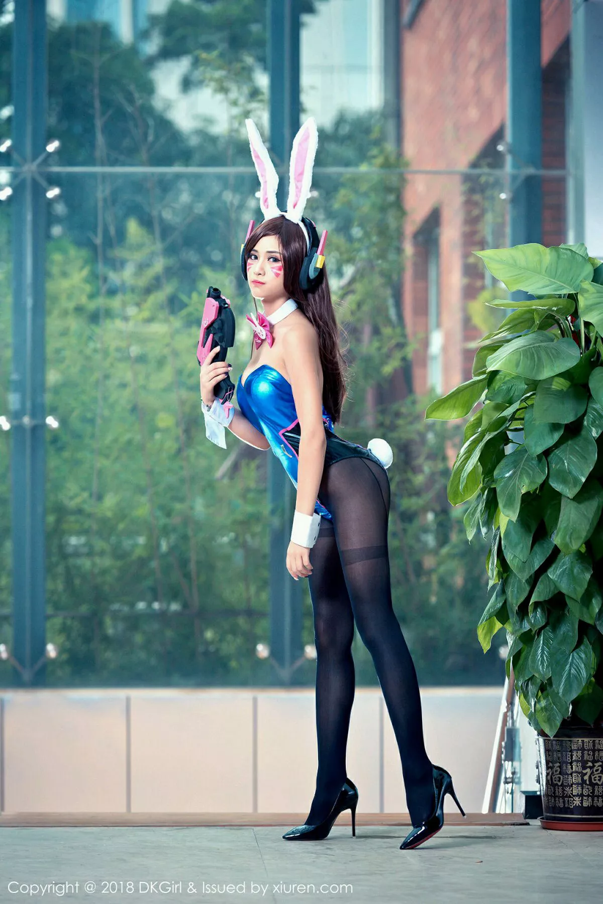 秀人集.com_[DKGirl御女郎]Vol.081_女神萌宝儿BoA守望先锋Dva特辑真空演绎丰乳肥臀诱惑写真46P