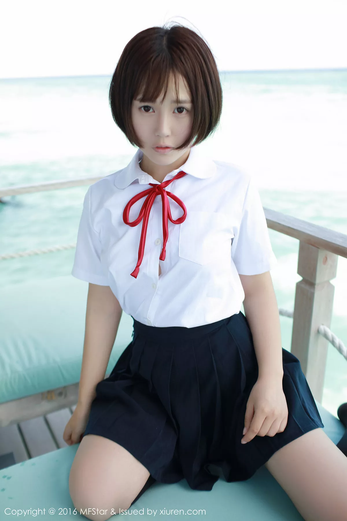 秀人集.com_[MFStar模范学院]Vol.057_Evelyn艾莉马尔代夫旅拍性感比基尼白嫩肌肤写真53P