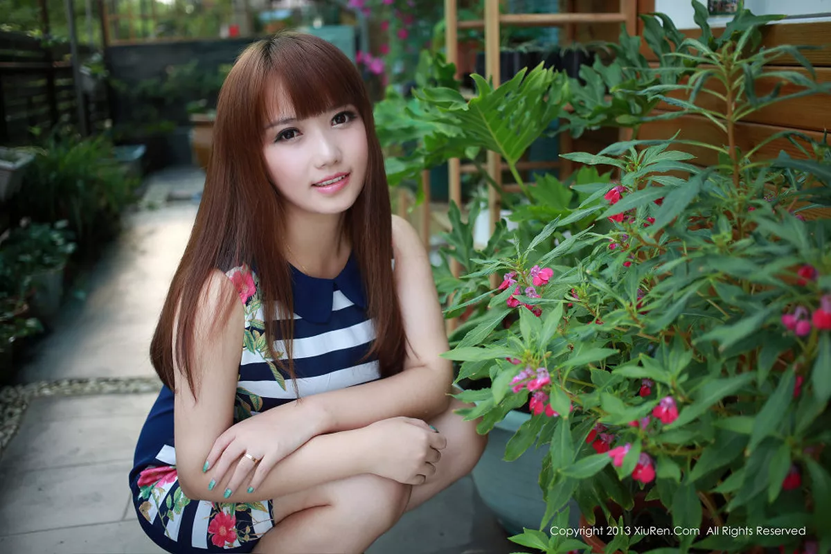 秀人集.com_[XiuRen秀人网]No.053_清纯美少女默漠无荢清新阳光写真海量合集121P